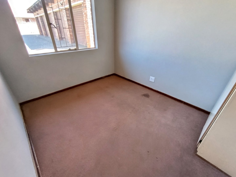 To Let 2 Bedroom Property for Rent in Uitsig Free State